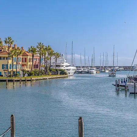 Canal View Puerto Sotogrande Apartment San Roque (Andalucia)